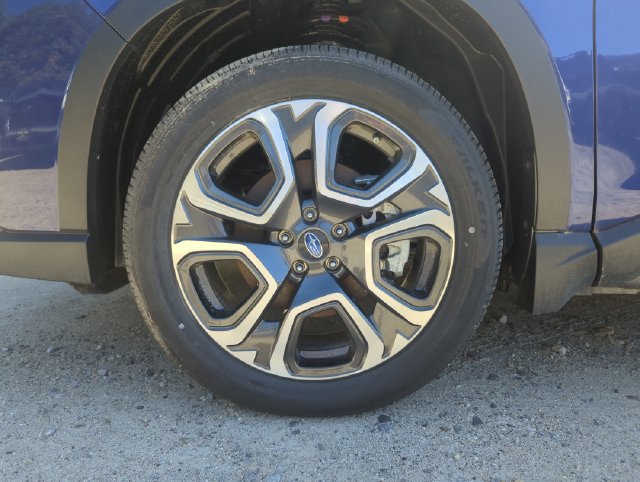 2026 Subaru Ascent Limited - Photo 28
