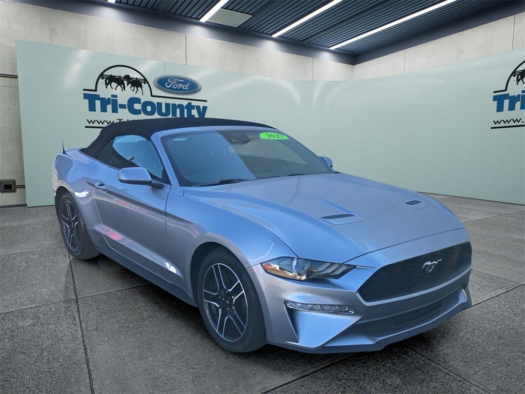 2022 Ford Mustang EcoBoost Premium's photo