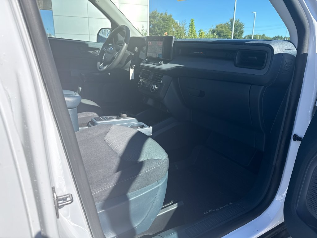 2023 Ford Maverick XL - Photo 32