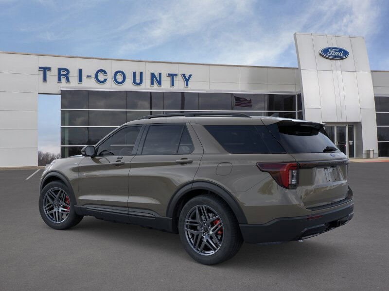 2026 Ford Explorer ST-Line photo 4
