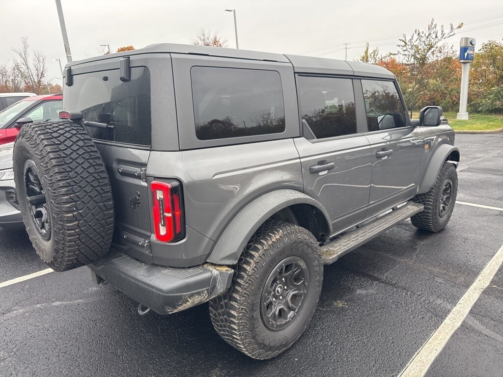 2022 Ford Bronco Badlands photo 4