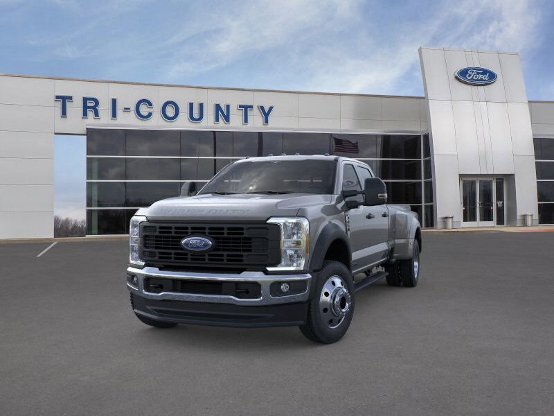 2026 Ford F-450 XL photo 2