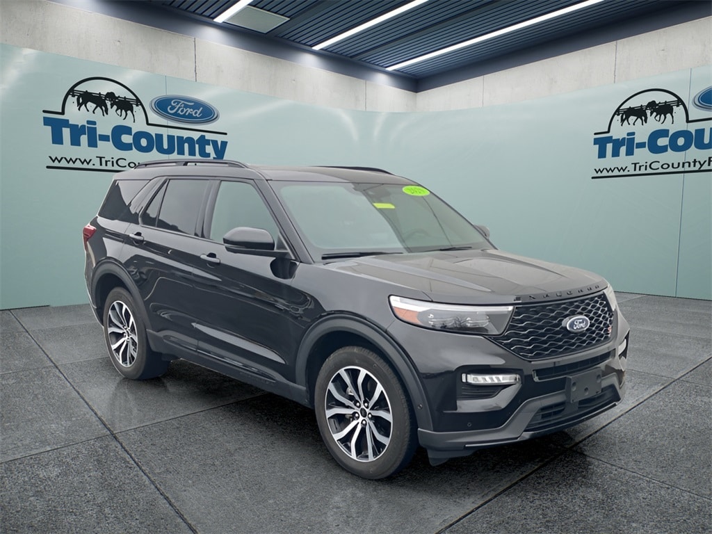 2020 Ford Explorer ST's photo