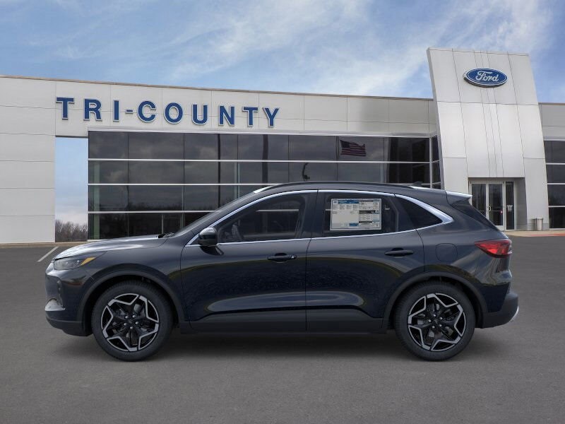 2026 Ford Escape Platinum Sport photo 3