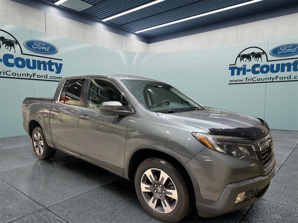 2019 Honda Ridgeline RTL's photo
