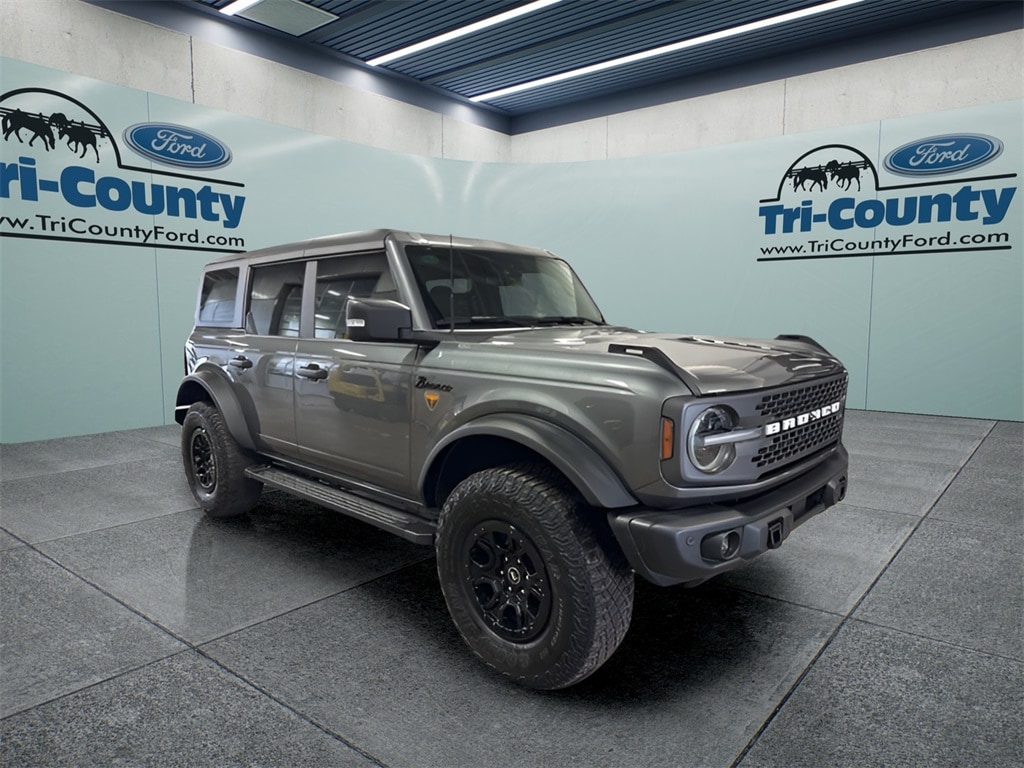 2022 Ford Bronco 4-Door Badlands's photo