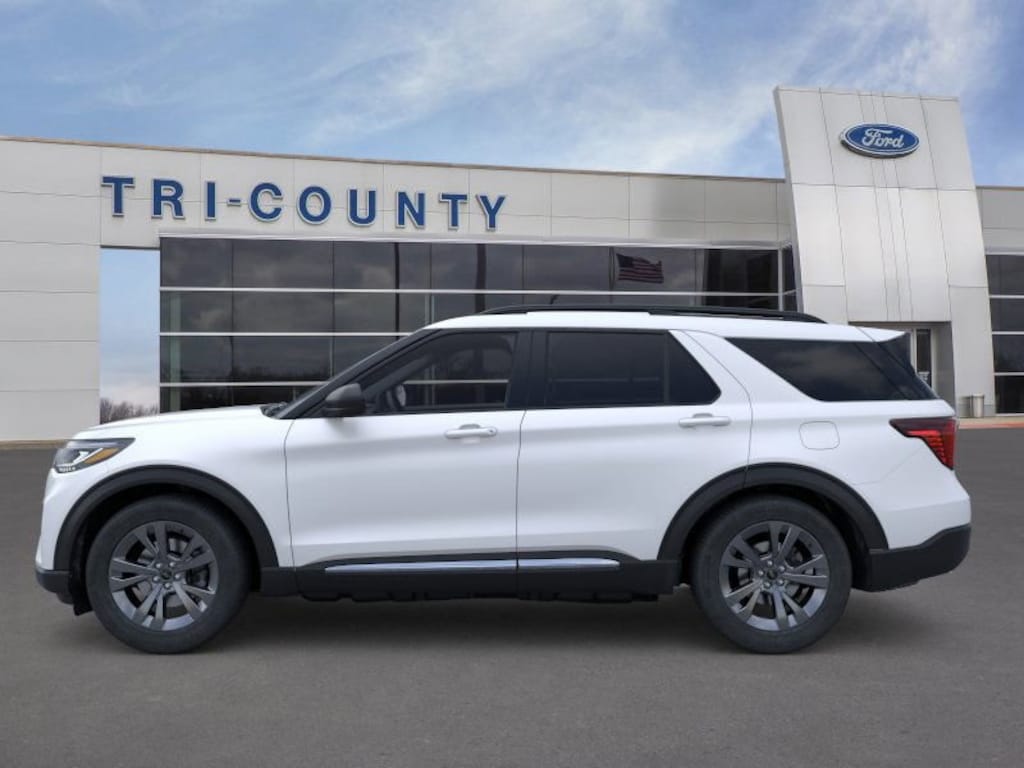 New 2025 Ford Explorer Active Sport Utility