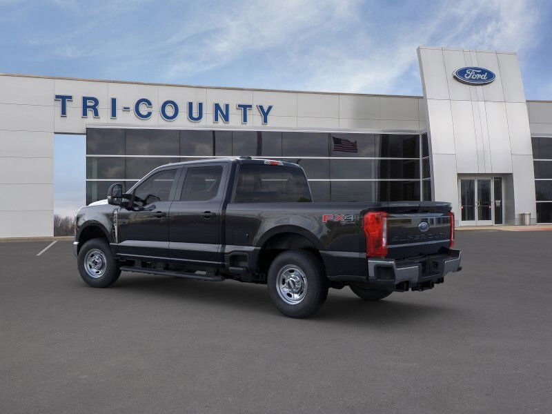 2025 Ford F-250 photo 4