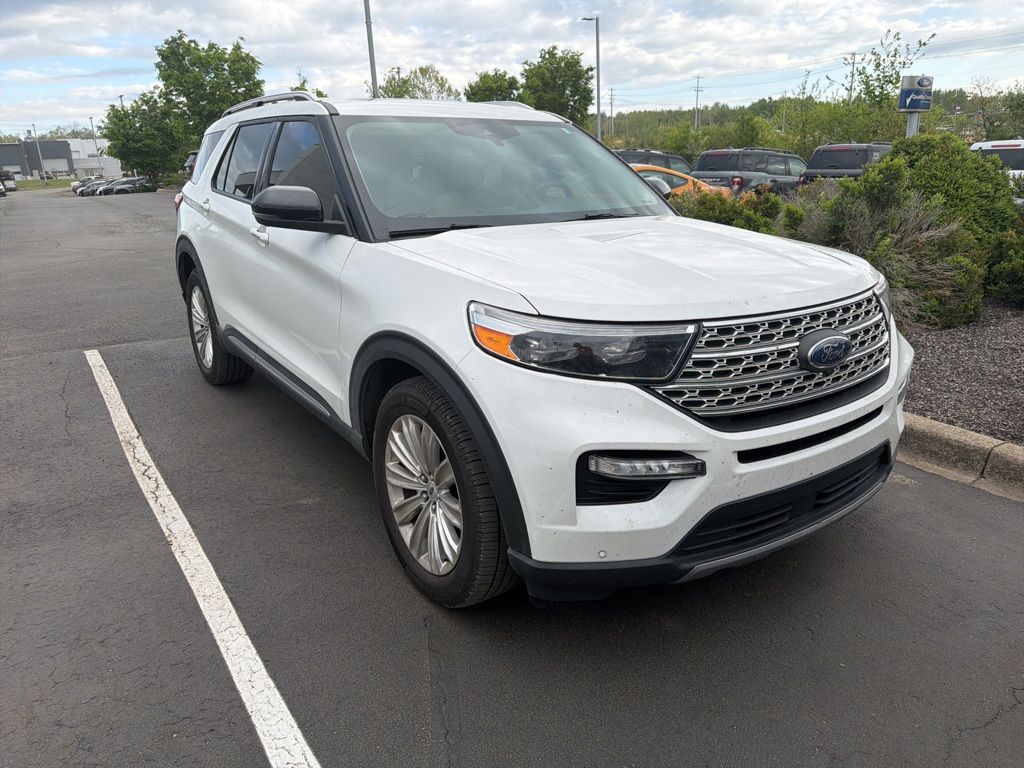 2022 Ford Explorer Limited 4WD's photo