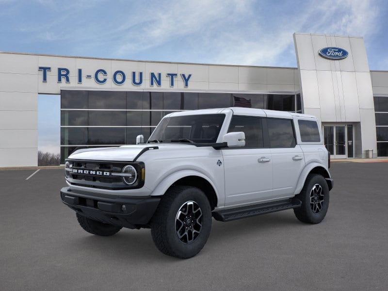 2025 Ford Bronco 4-Door Outer Banks's photo