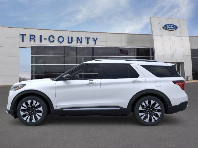 2026 Ford Explorer Platinum photo 3