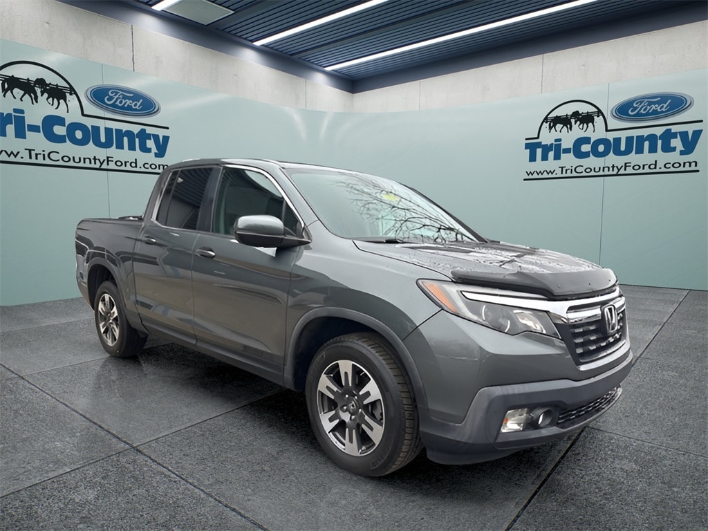 2019 Honda Ridgeline RTL's photo