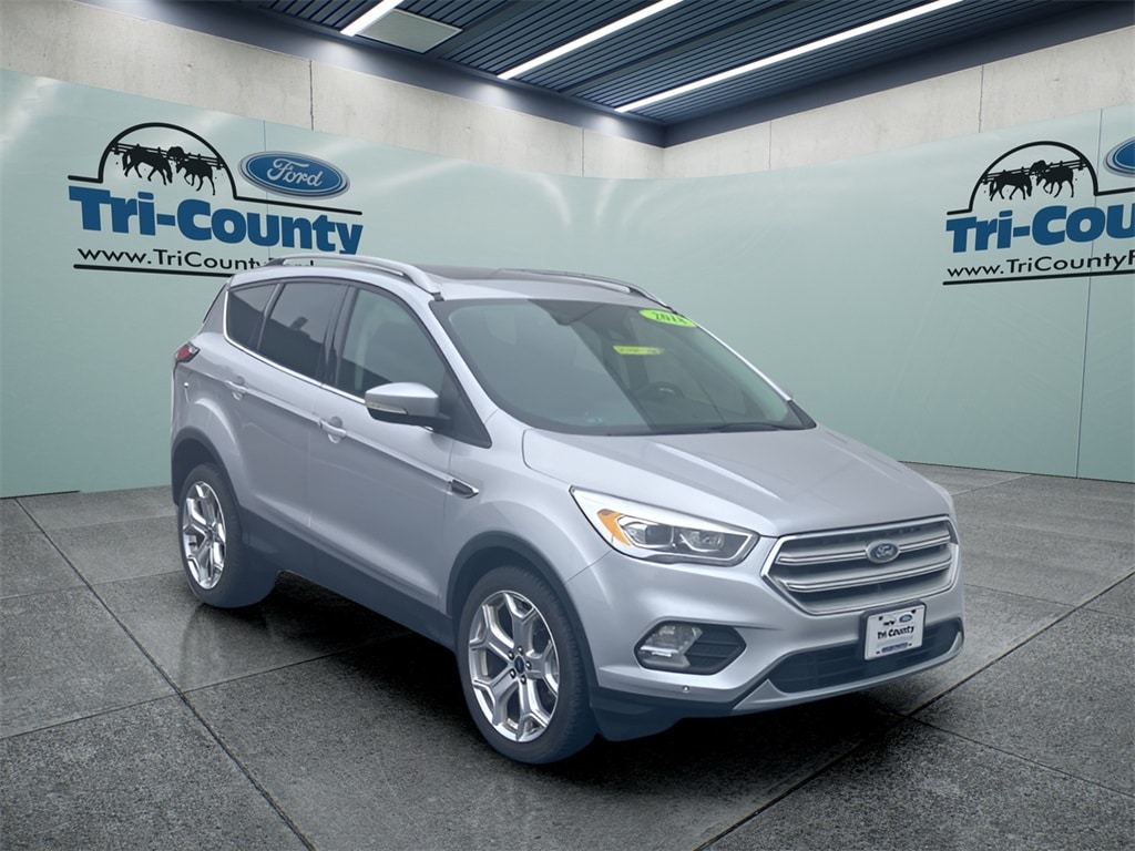 2018 Ford Escape Titanium's photo