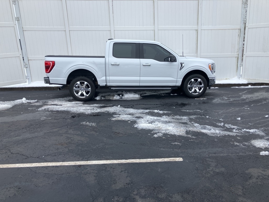 2021 Ford F-150 XLT's photo