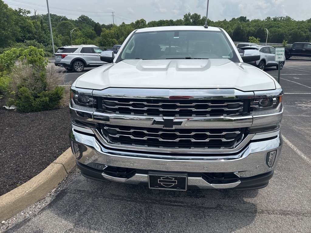 Used 2016 Chevrolet Silverado 1500 LTZ with VIN 3GCUKSEC0GG168401 for sale in Buckner, KY