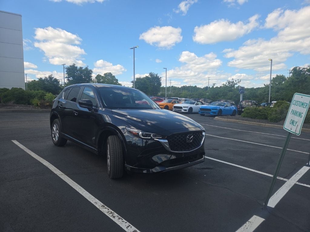 2025 Mazda CX-5 S Preferred package Auto AWD's photo