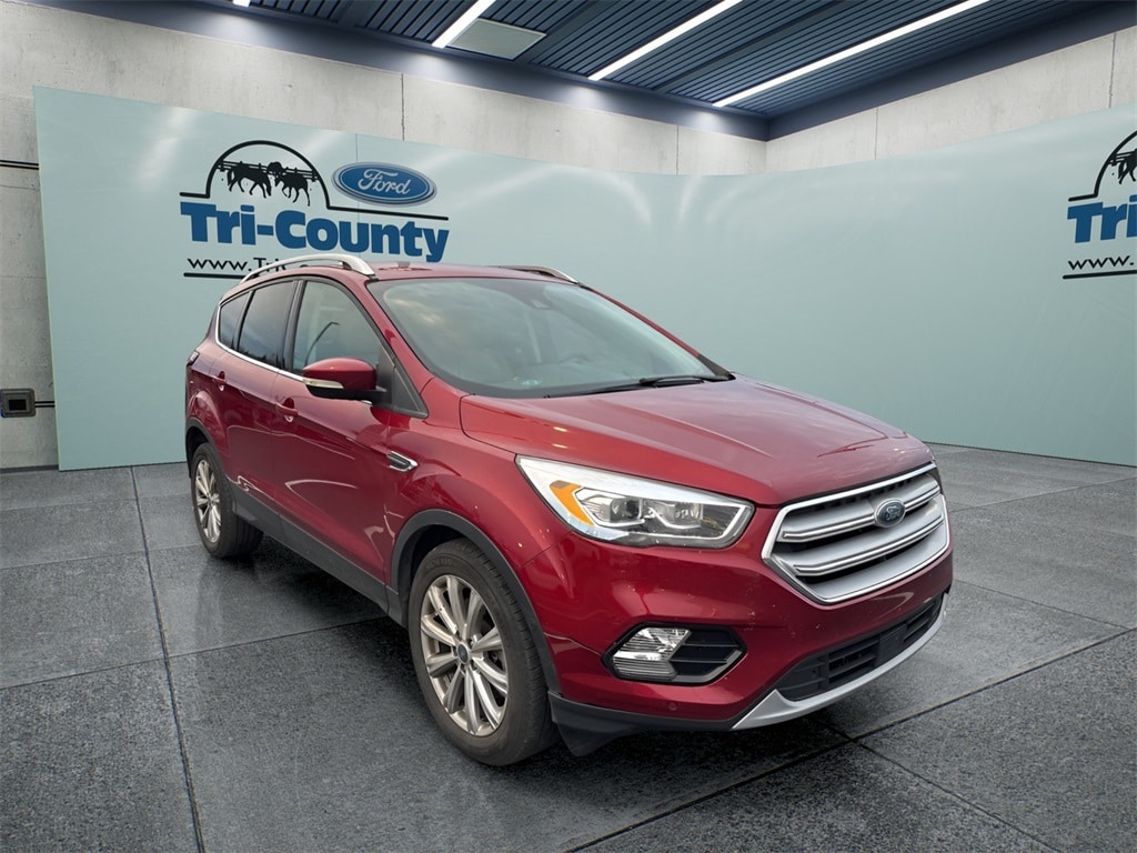 2018 Ford Escape Titanium's photo