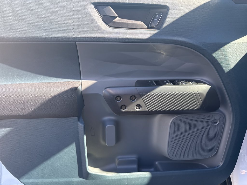 2023 Ford Maverick XL - Photo 38