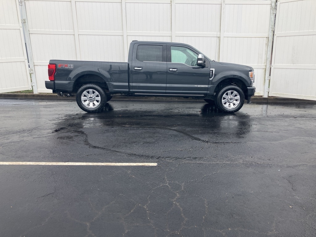 2021 Ford F-250 Super Duty Platinum's photo