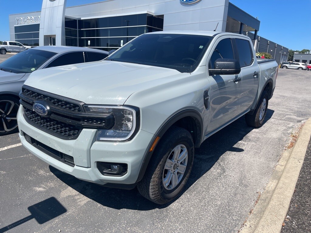 2024 Ford Ranger XL photo 2