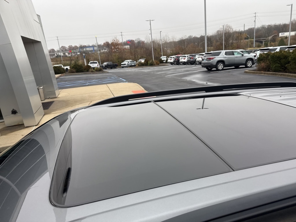 Used 2021 Ford Explorer XLT Sport Utility