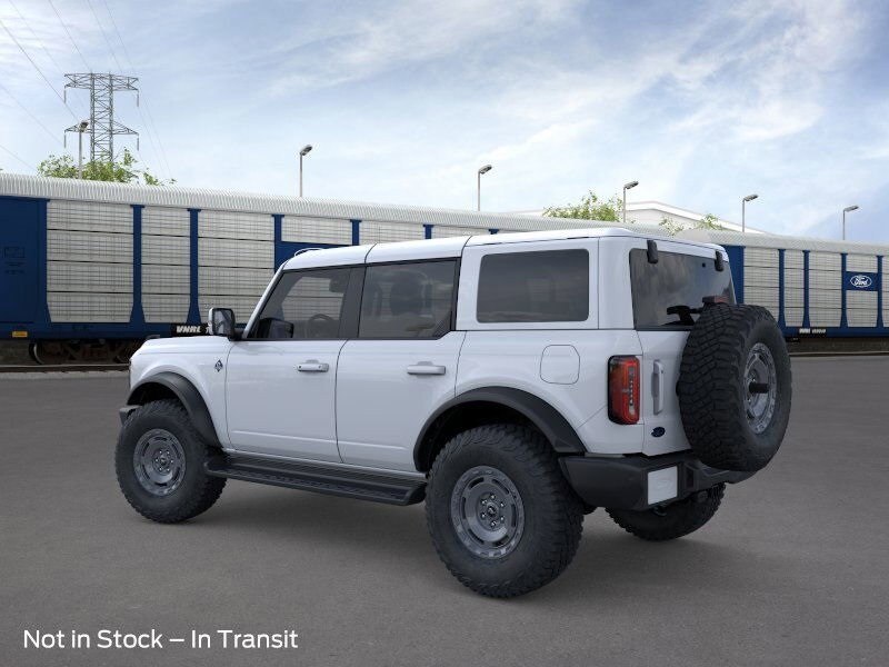 2025 Ford Bronco Outer Banks photo 4