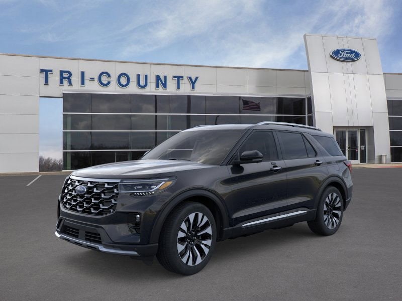 2026 Ford Explorer Platinum's photo