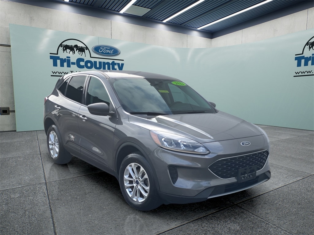 2022 Ford Escape SE's photo