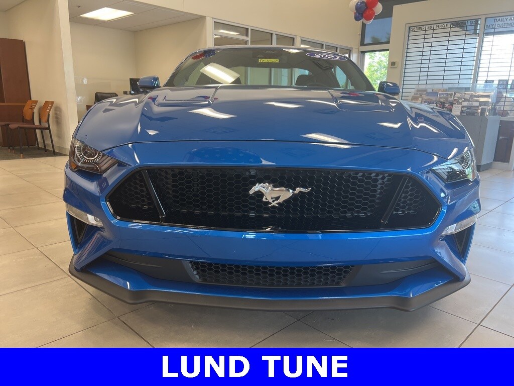 Used 2021 Ford Mustang GT Premium with VIN 1FA6P8CF1M5143851 for sale in Buckner, KY