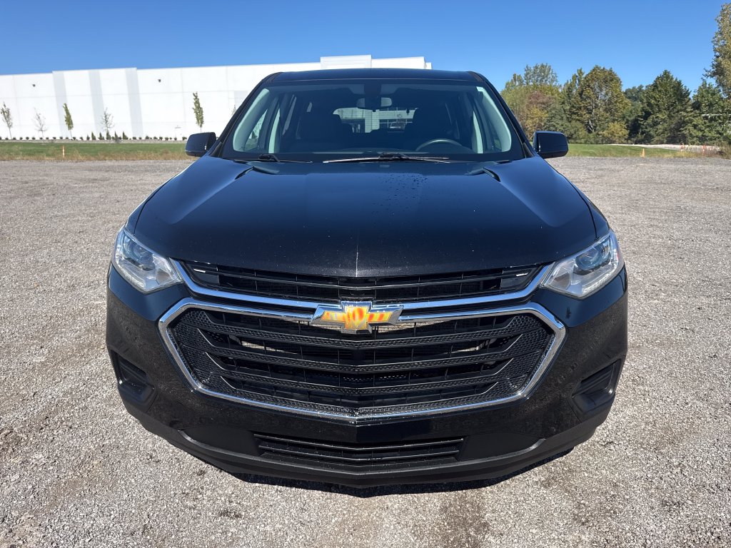 Used 2021 Chevrolet Traverse LS with VIN 1GNERFKW8MJ104288 for sale in Buckner, KY