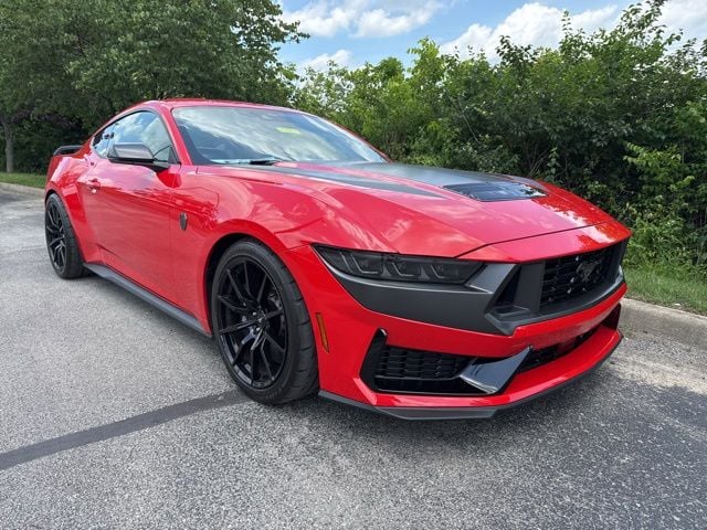 2024 Ford Mustang Dark Horse's photo