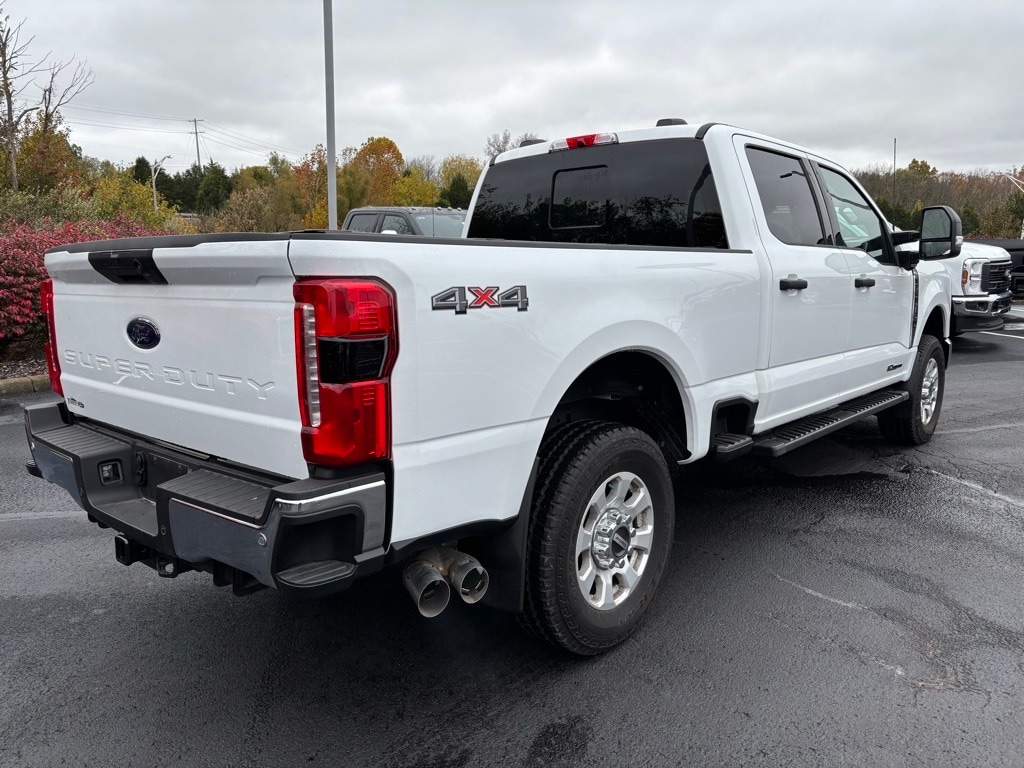Used 2024 Ford F-250SD XLT Crew Cab