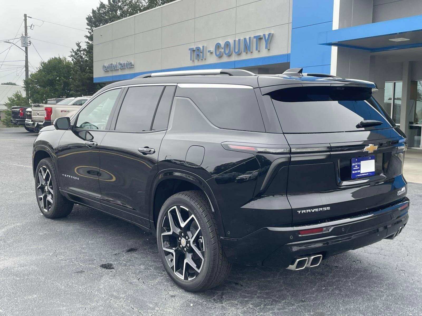 2026 Chevrolet Traverse High Country photo 3