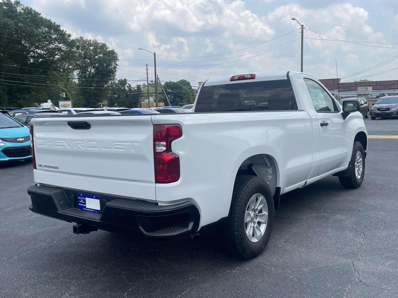 2025 Chevrolet Silverado 1500 photo 3