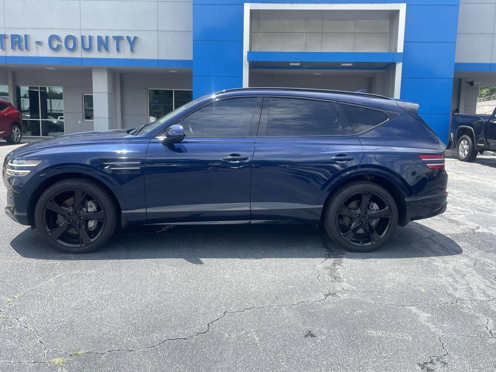 2023 Genesis GV80 2.5T AWD photo 3