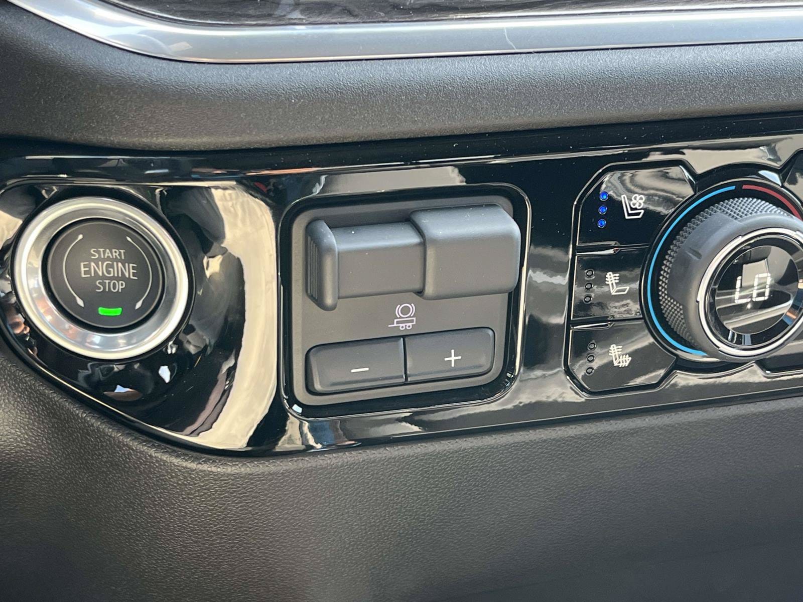2025 Chevrolet Silverado 2500 HD LTZ - Photo 18