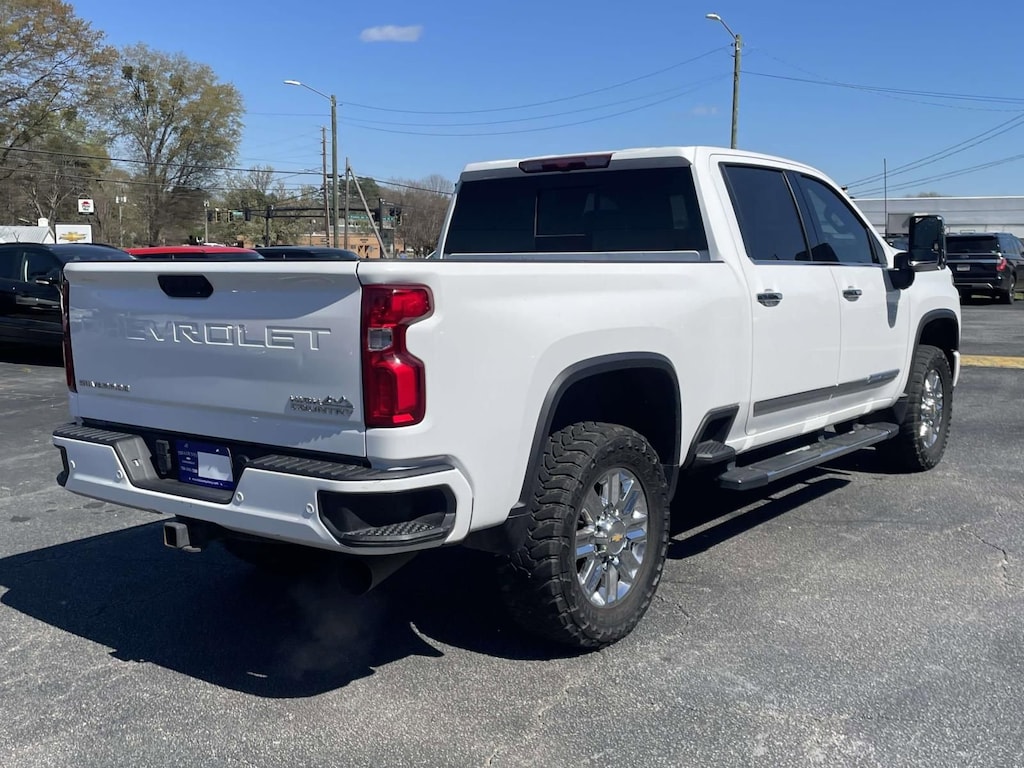 Used 2024 Chevrolet Silverado 2500 HD High Country Truck