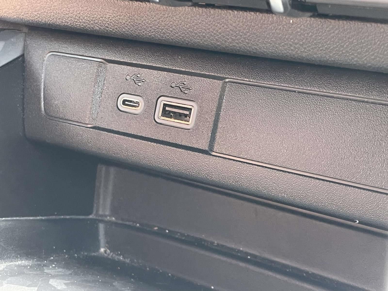 2025 Chevrolet Colorado Trail Boss - Photo 17