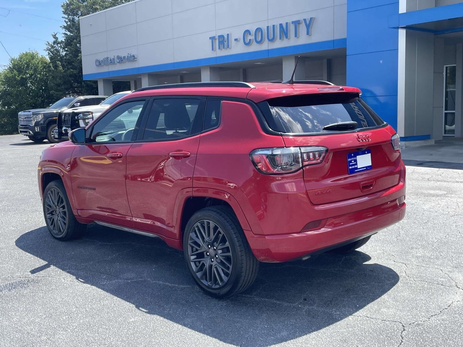 2023 Jeep Compass Limited Red Edition photo 2