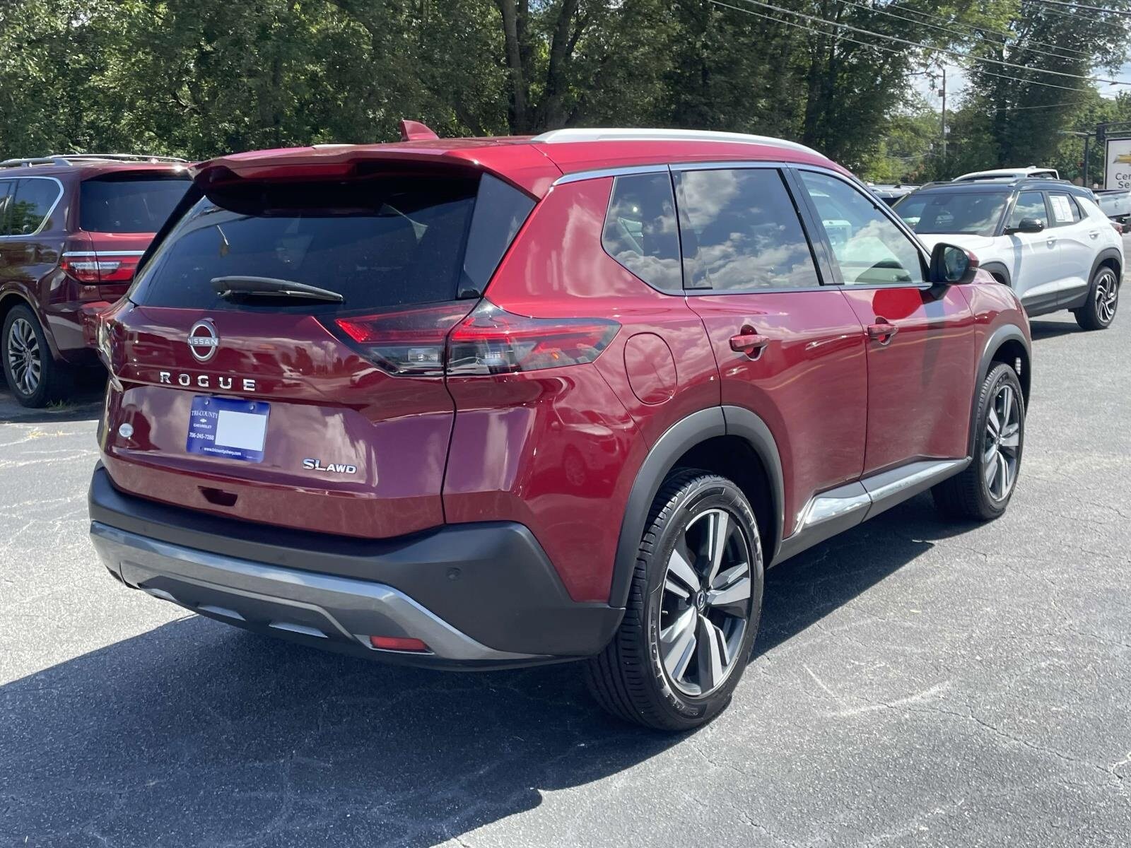 2023 Nissan Rogue SL photo 3