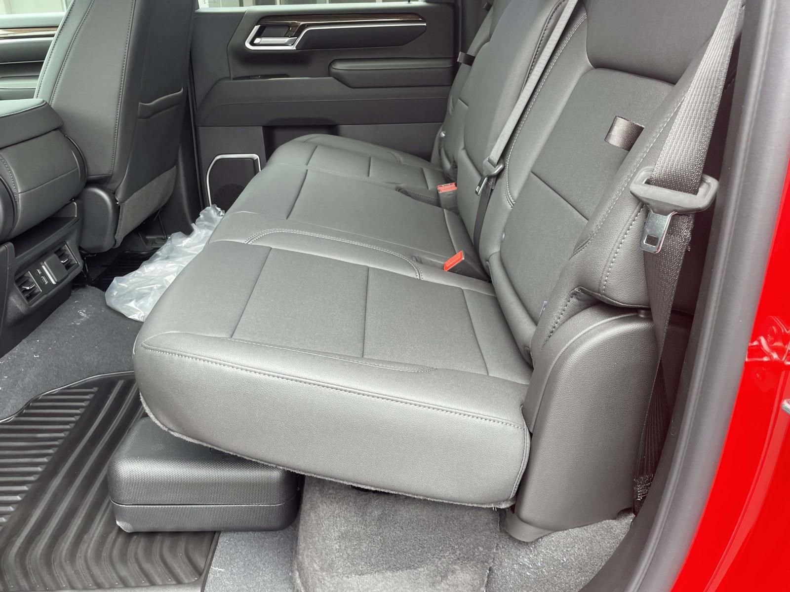 2026 Chevrolet Silverado 2500 HD LT - Photo 8