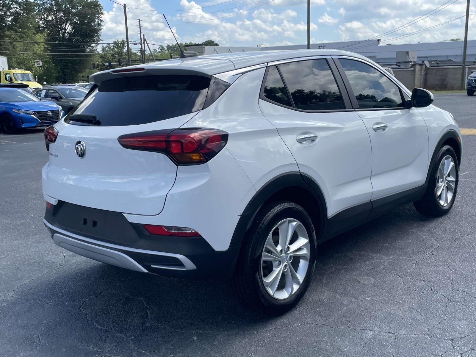 2023 Buick Encore GX Preferred photo 3