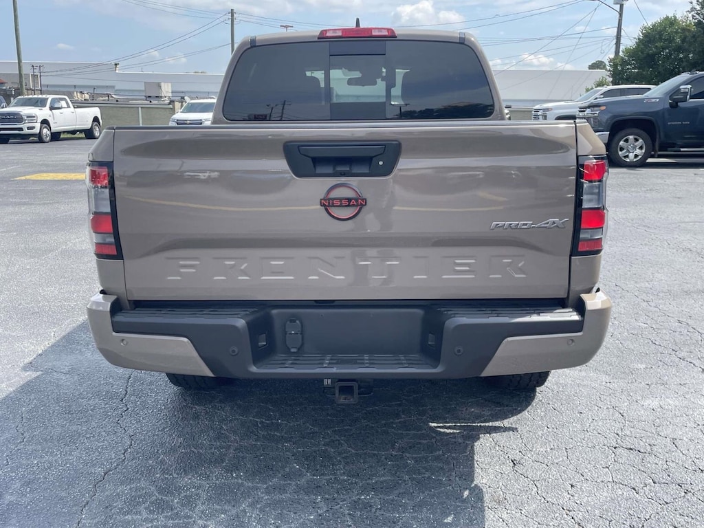 Used 2023 Nissan Frontier Crew Cab PRO-4X 4x4 Truck