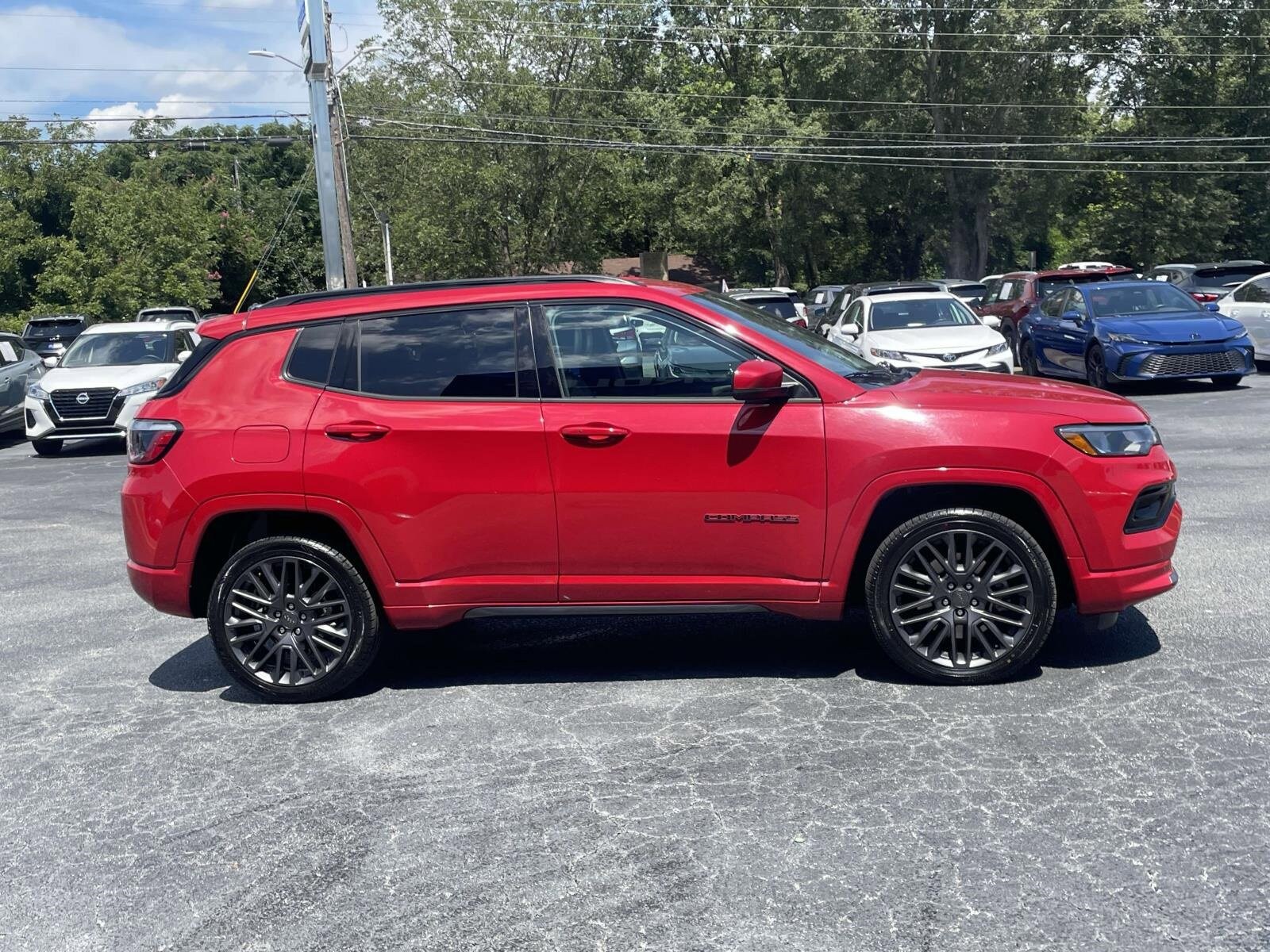 2023 Jeep Compass Limited Red Edition photo 4
