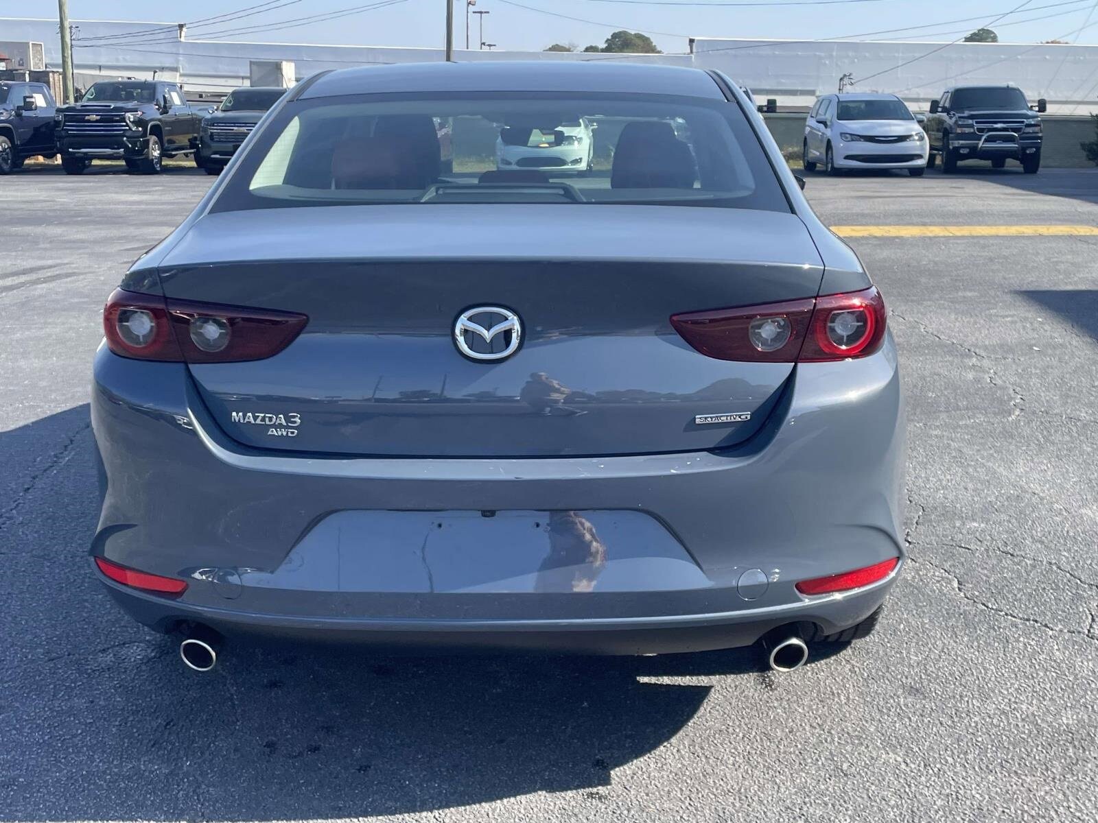 2025 Mazda Mazda3 2.5 s Carbon photo 4