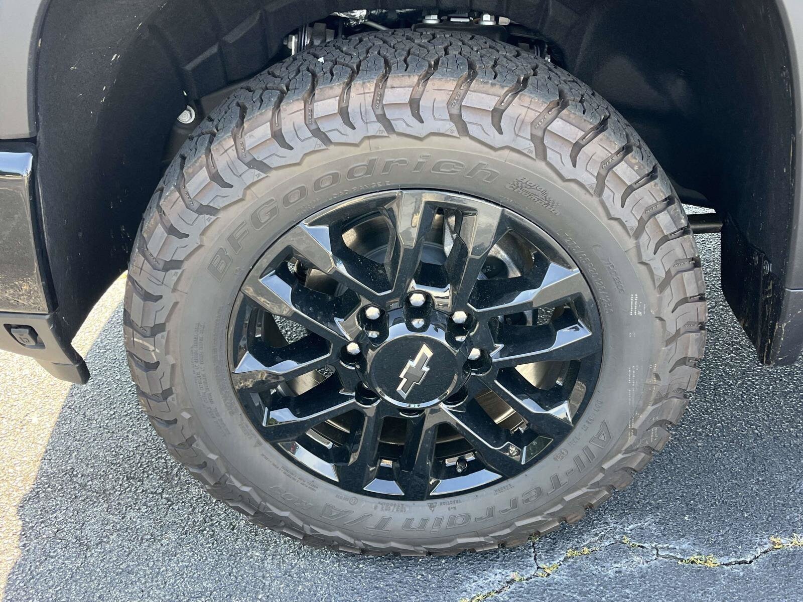 2025 Chevrolet Silverado 2500 HD LTZ - Photo 6