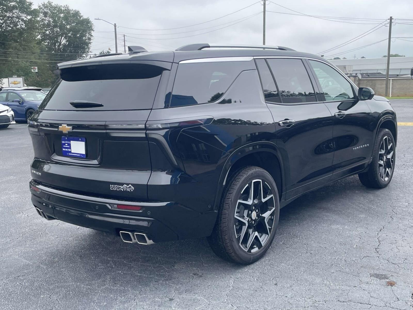 2026 Chevrolet Traverse High Country photo 2