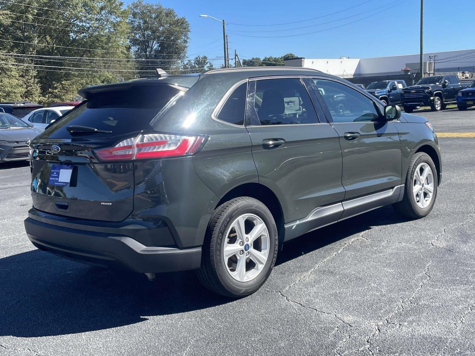 2022 Ford Edge SE photo 3