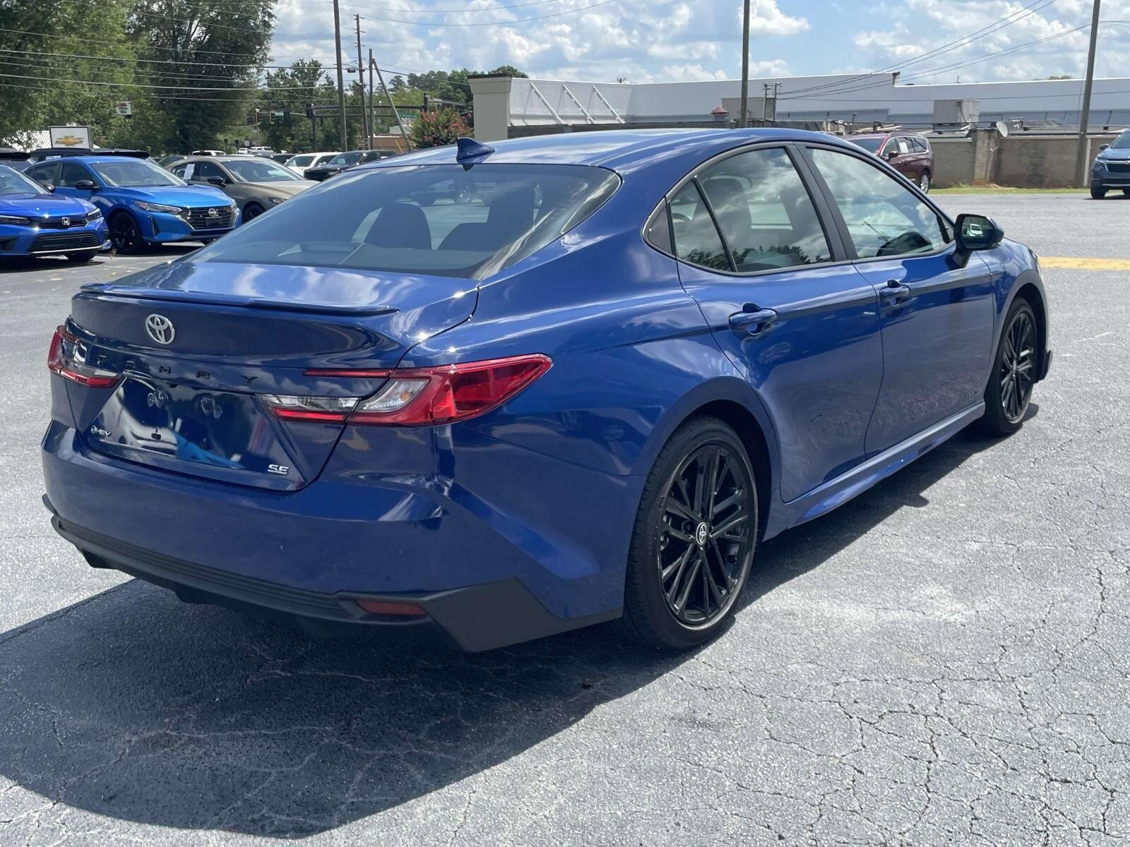 2025 Toyota Camry LE photo 3