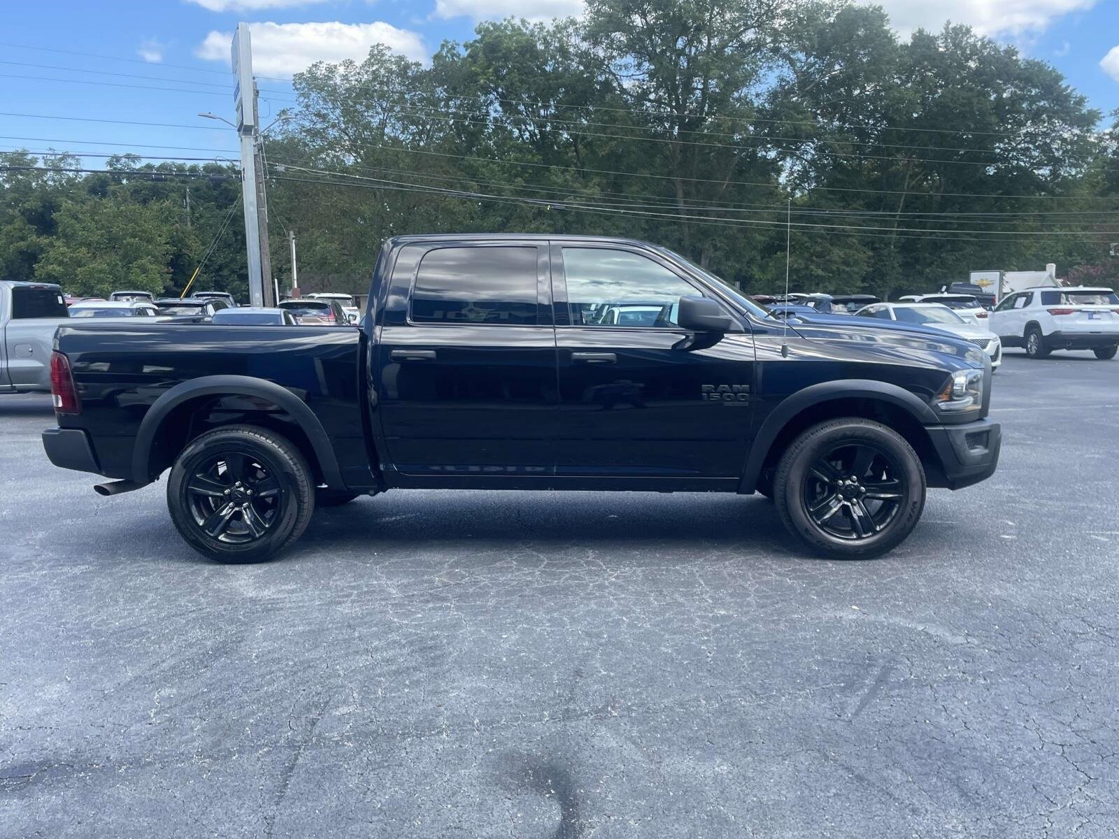 2024 Ram 1500 Classic Warlock photo 2